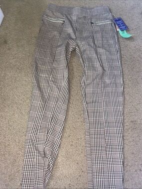 Plaid Slim Fit Men’s Pants - Black & White